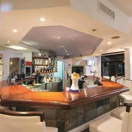 Aphrodite Breeze Gardens Apartment