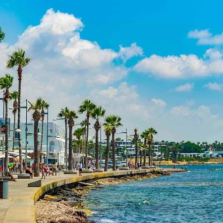 Aphrodite Breeze Gardens Apartament *