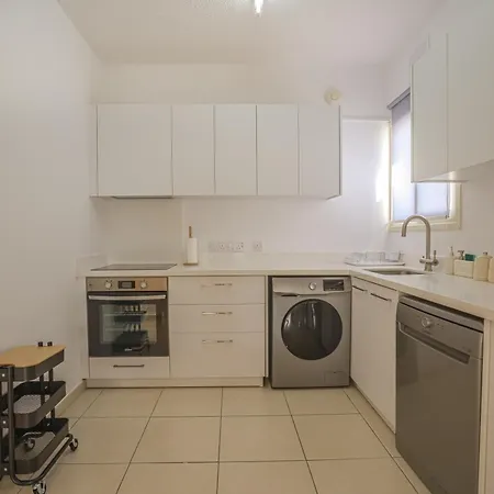 Aphrodite Breeze Gardens Apartment *
